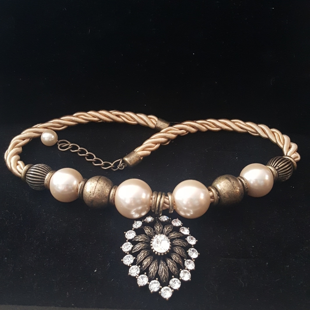 NWT! Rope Necklace w/crystal accents by Iman